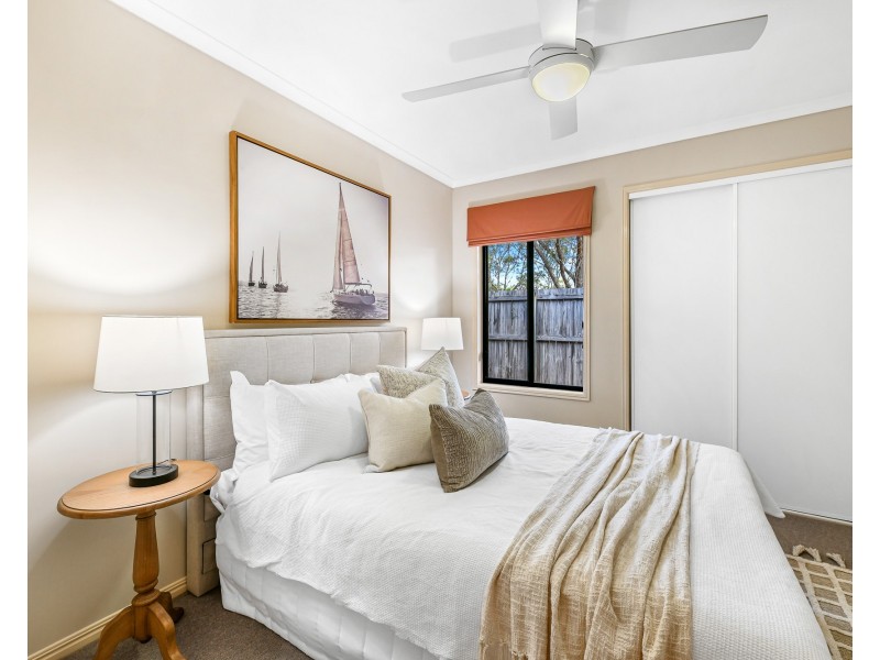 1 Springs Dr, Little Mountain QLD 4551