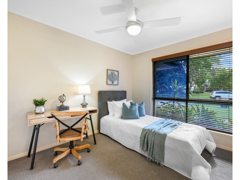 1 Springs Dr, Little Mountain QLD 4551