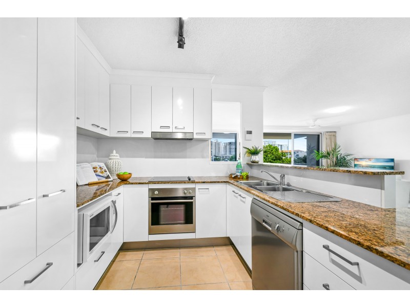 202/34 Fourth Ave, Maroochydore QLD 4558