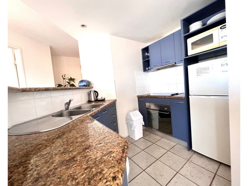 25/14-16 River Esp, Mooloolaba QLD 4557