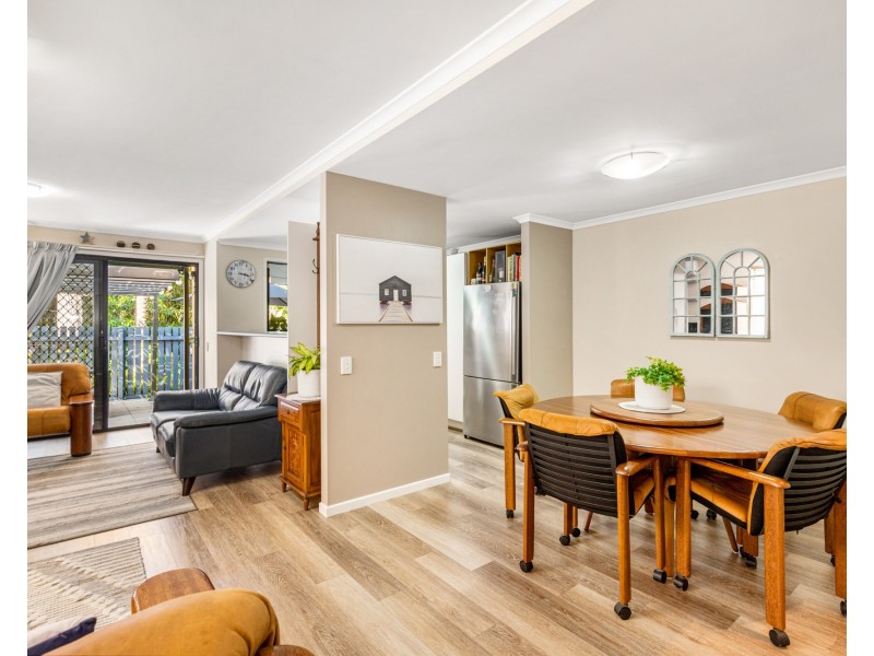 60/1 Poinsettia Court, Mooloolaba QLD 4557
