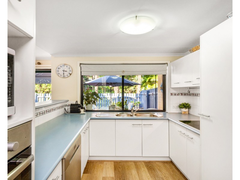 60/1 Poinsettia Court, Mooloolaba QLD 4557