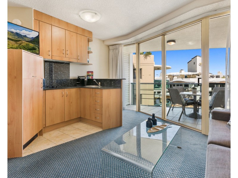 569/11 Mooloolaba Esplanade, Mooloolaba QLD 4557