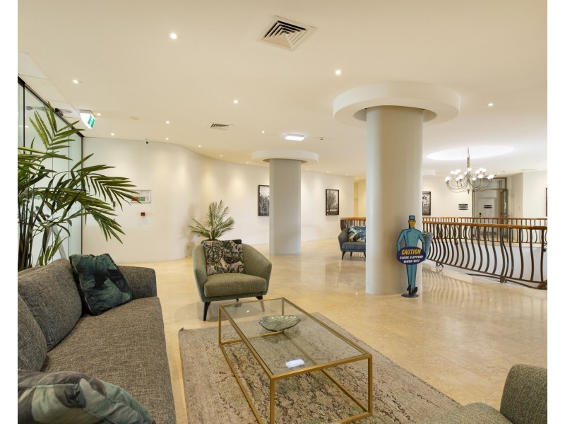 569/11 Mooloolaba Esplanade, Mooloolaba QLD 4557