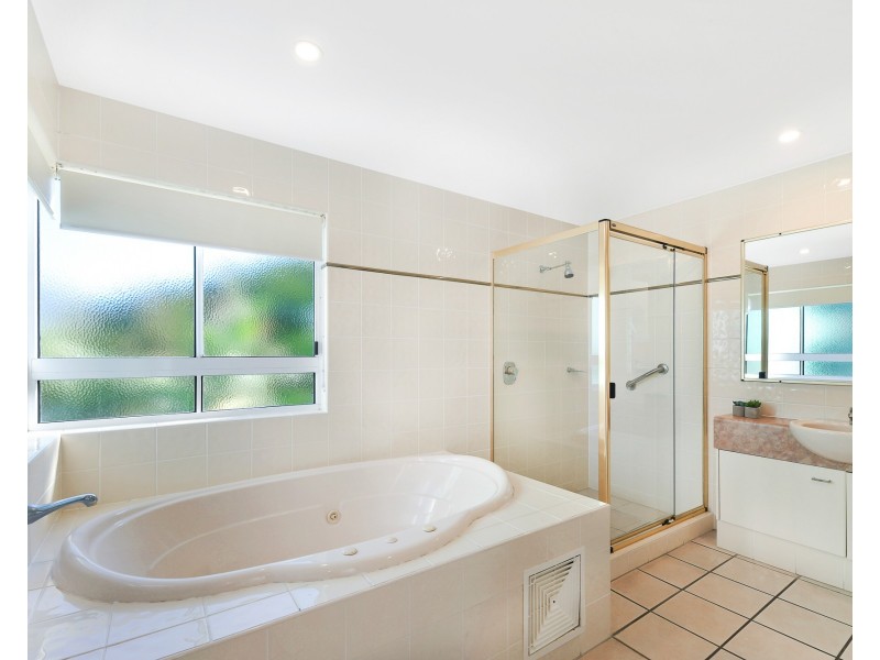 21/140-144 Alexandra Pde, Alexandra Headland QLD 4572