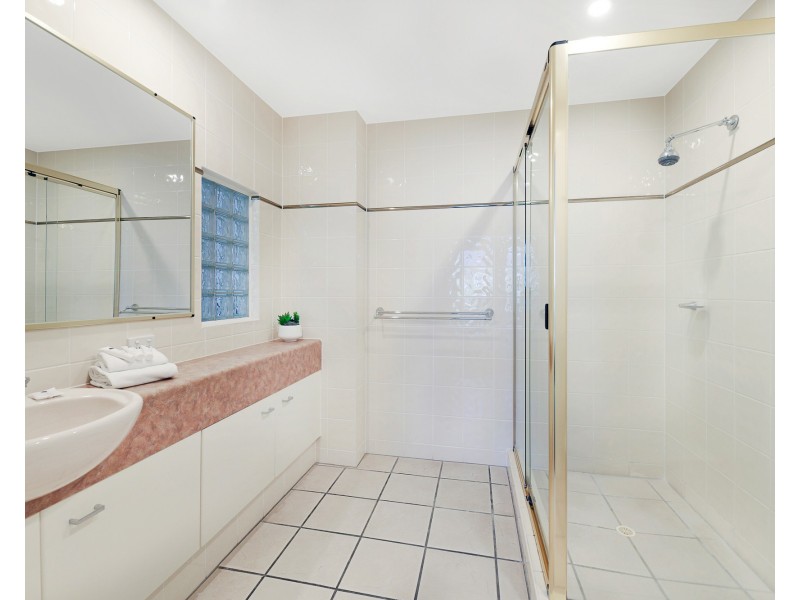 21/140-144 Alexandra Pde, Alexandra Headland QLD 4572