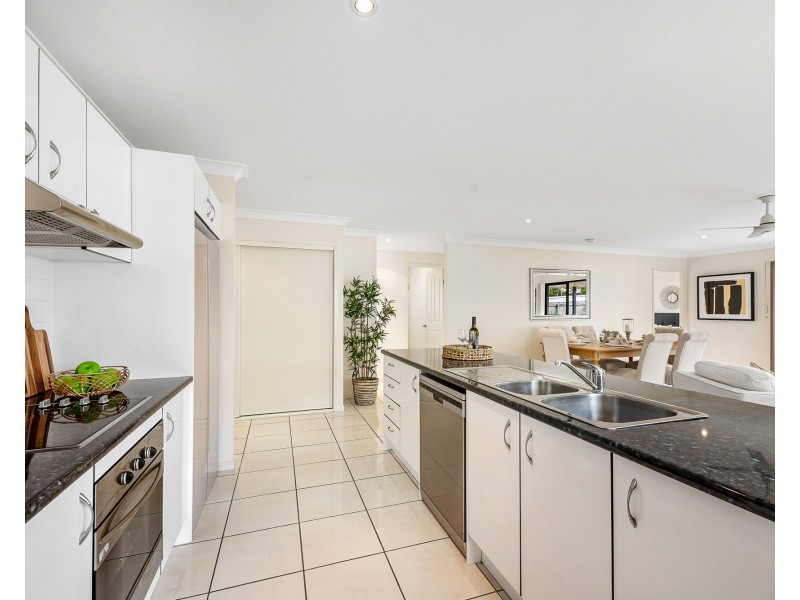 24 Gipps St, Caloundra West QLD 4551