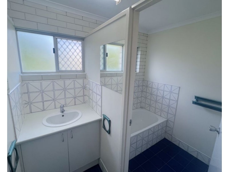 1/14 Victor Street, Mooloolaba QLD 4557