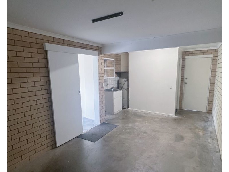 1/14 Victor Street, Mooloolaba QLD 4557