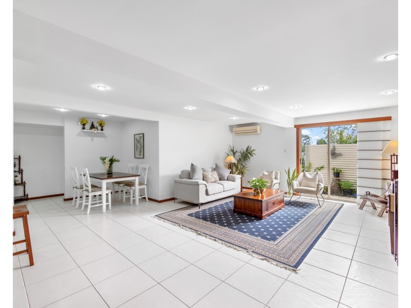 25 Booral St, Buderim QLD 4556