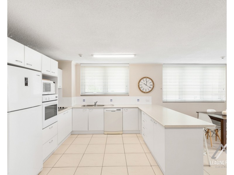 4/125 Mooloolaba Esp, Mooloolaba QLD 4557