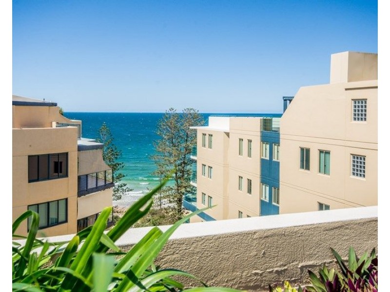 682/11 Mooloolaba Esplanade, Mooloolaba QLD 4557