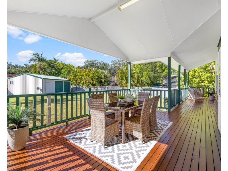 7 Phar Lap Court, Little Mountain QLD 4551