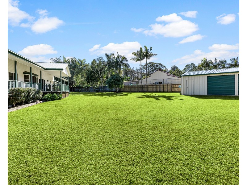 7 Phar Lap Court, Little Mountain QLD 4551