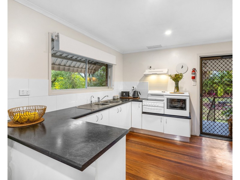 3 Davidson St, Nambour QLD 4560