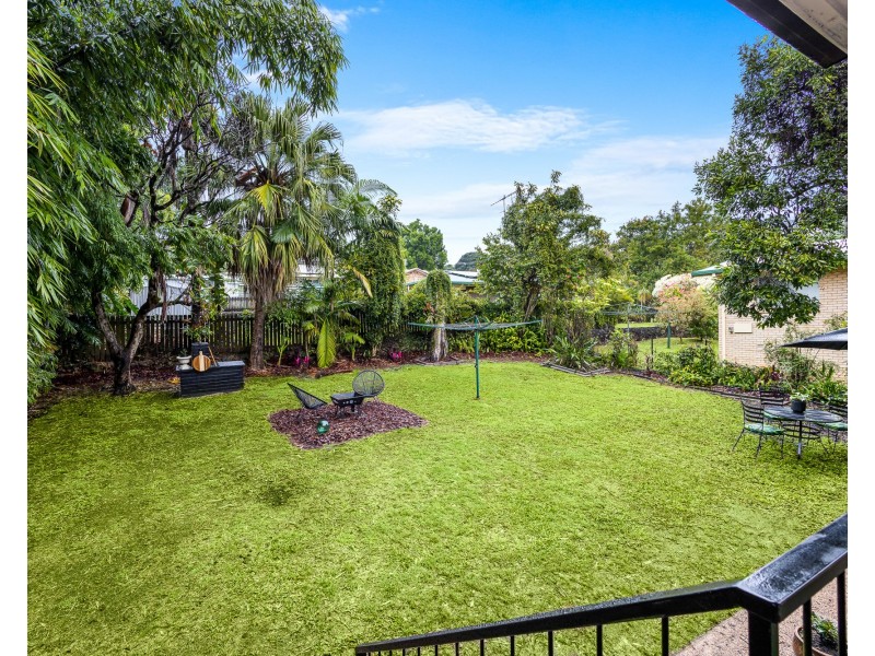 3 Davidson St, Nambour QLD 4560