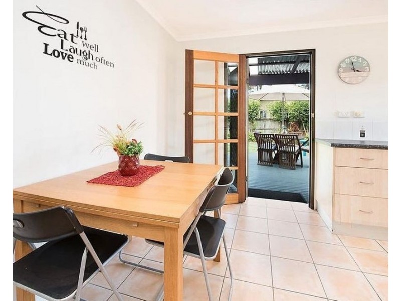 37 Bauhinia Drive, Mooloolaba QLD 4557