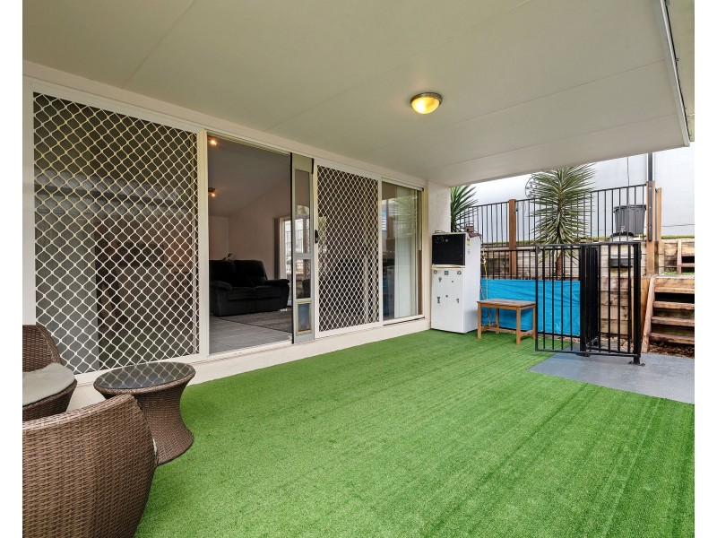 36 Kurrimine Cres, Mountain Creek QLD 4557