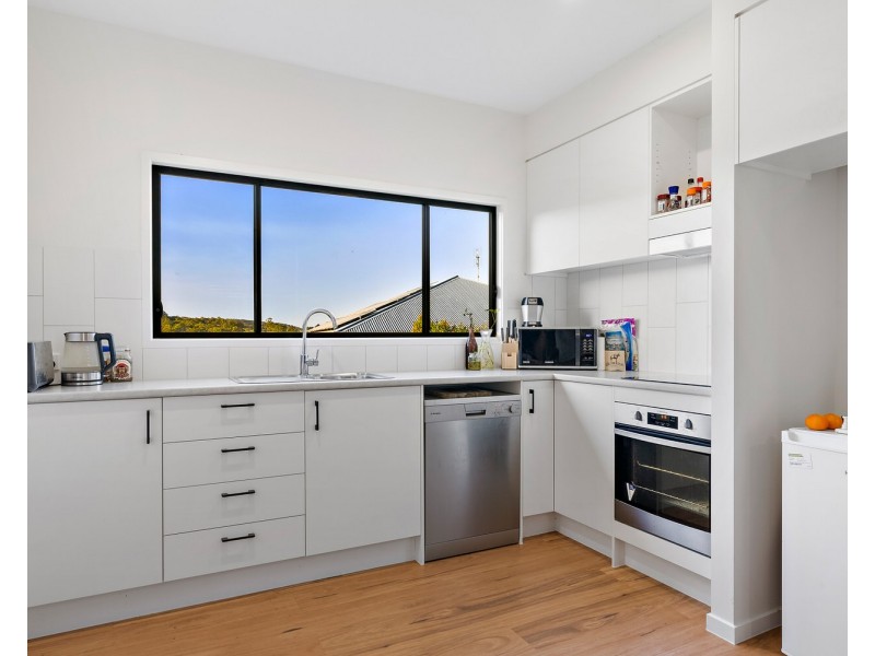 33 Burnside Road, Burnside QLD 4560