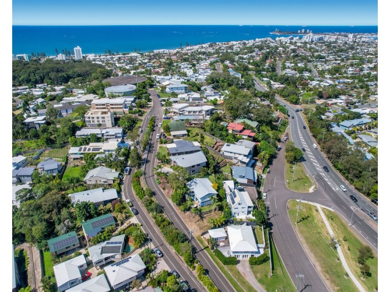 67 Tantula Road West, Alexandra Headland QLD 4572