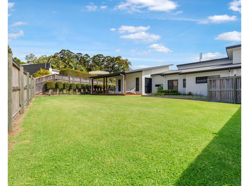 11 Cockatoo Cres, Forest Glen QLD 4556