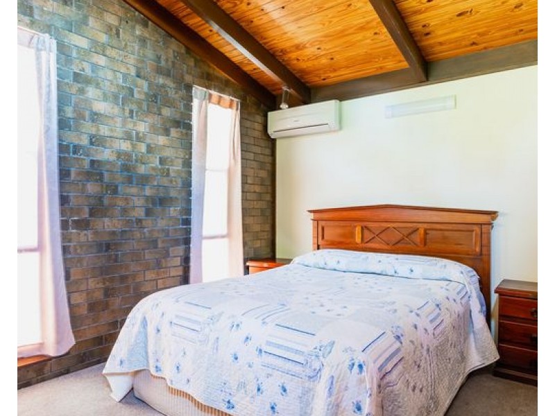 9 Lower Albert St, Goodna QLD 4300