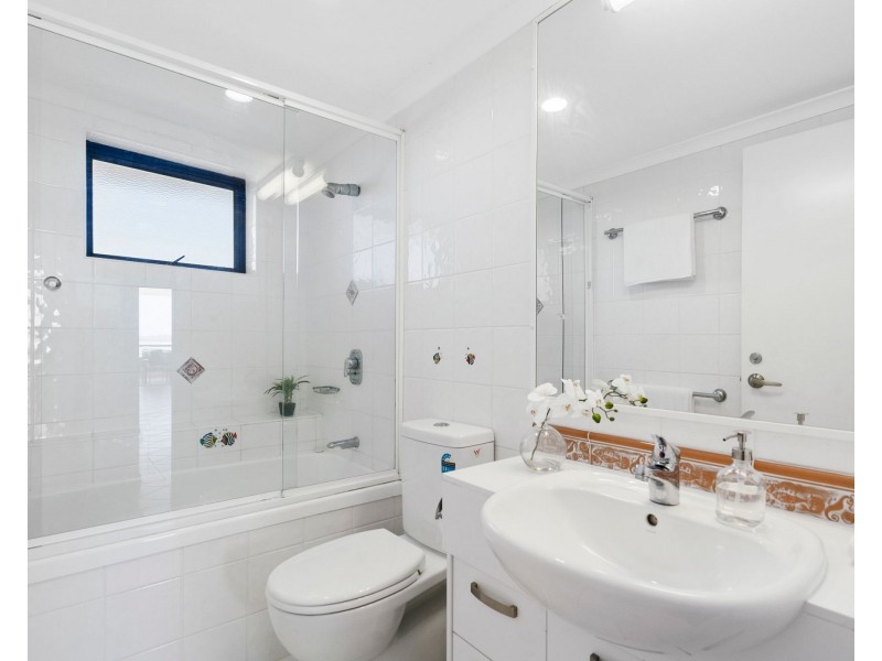 34/1 Raleigh St, Golden Beach QLD 4551