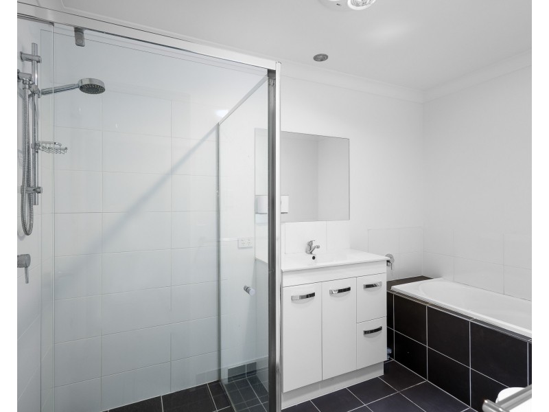 23 Forest Pines Bvd, Forest Glen QLD 4556