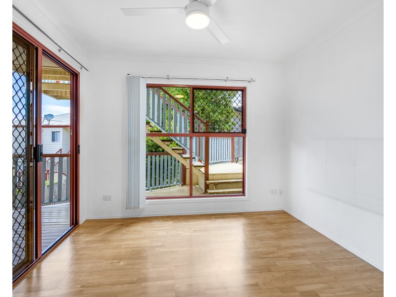 6/5 Barnes Dr, Buderim QLD 4556