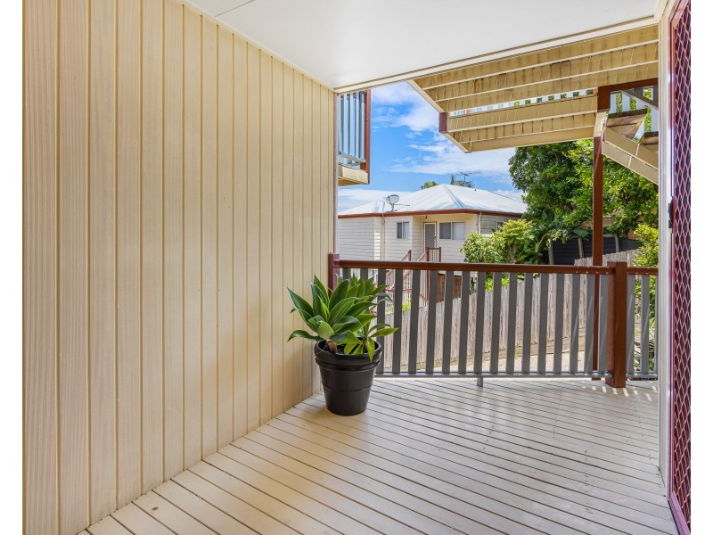 6/5 Barnes Dr, Buderim QLD 4556