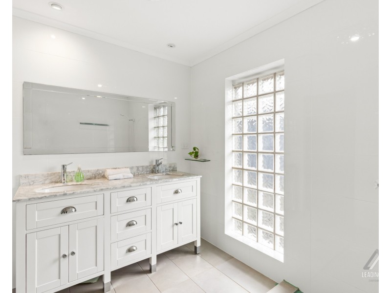 4/12 Carrothool Place, Mooloolaba QLD 4557