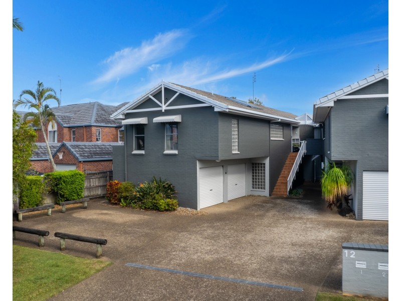 4/12 Carrothool Place, Mooloolaba QLD 4557