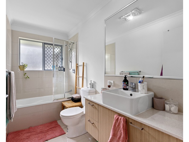 7 Perren Cres, Bli Bli QLD 4560