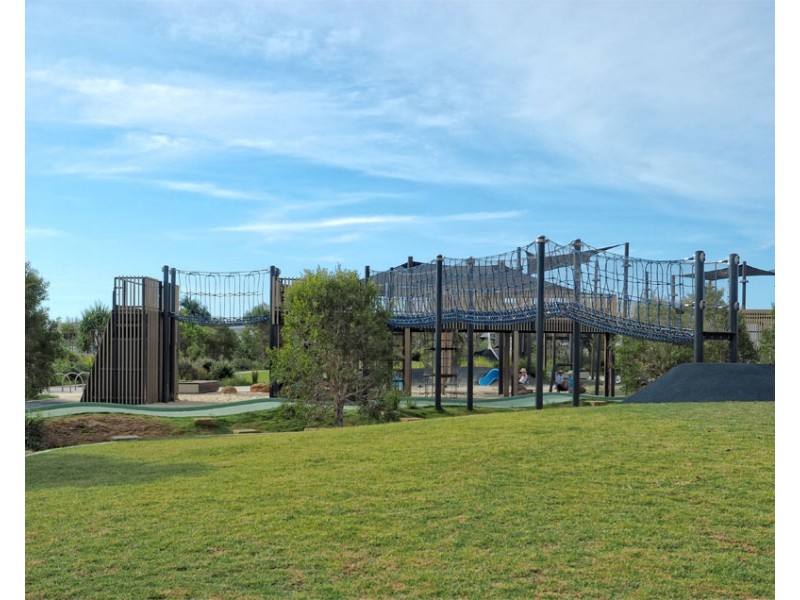 7 Cutback Court, Bokarina QLD 4575