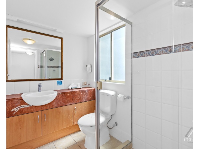 559/11 Mooloolaba Esplanade, Mooloolaba QLD 4557