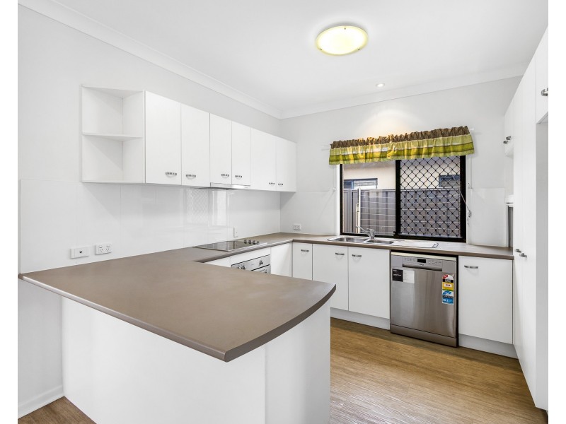 16 Griffin Cres, Caloundra West QLD 4551
