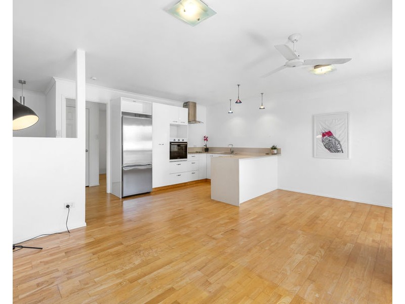 Unit 6 5 Barnes Drive, Buderim QLD 4556