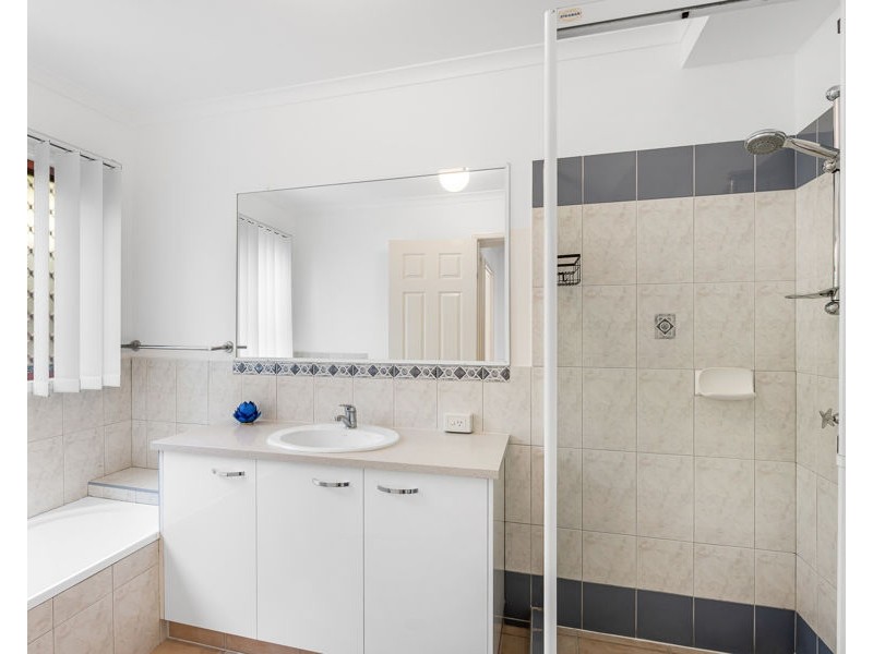 Unit 6 5 Barnes Drive, Buderim QLD 4556