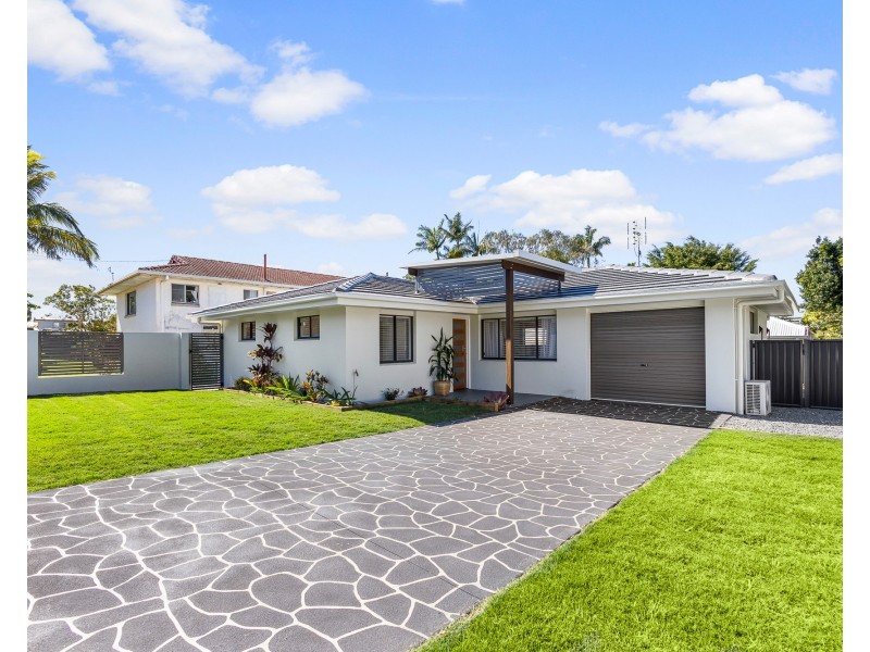 4 Tulip Lane, Buderim QLD 4556