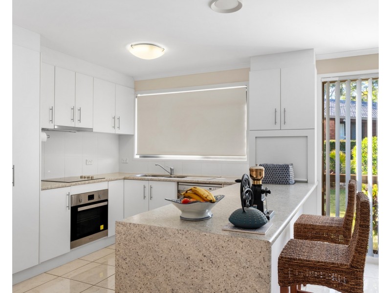 87 Gloucester Rd, Buderim QLD 4556