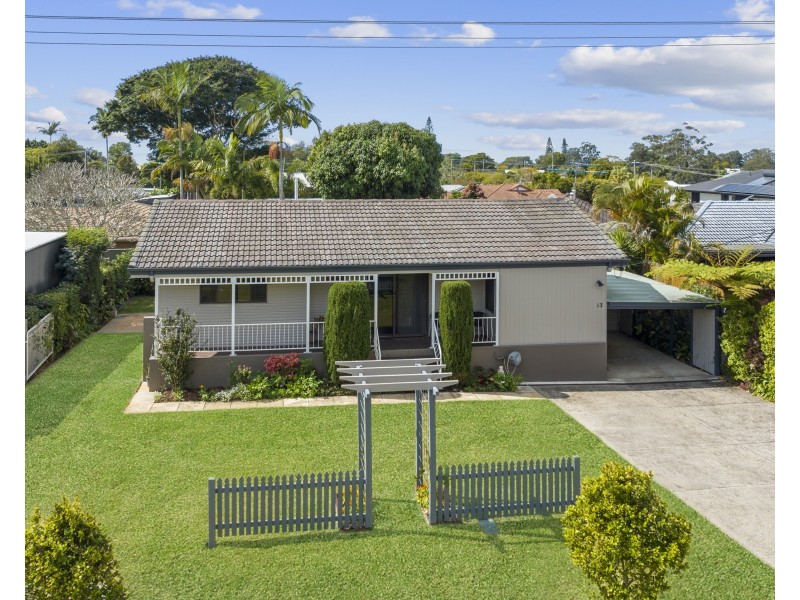 13 Bairnsdale Street West, Buderim QLD 4556