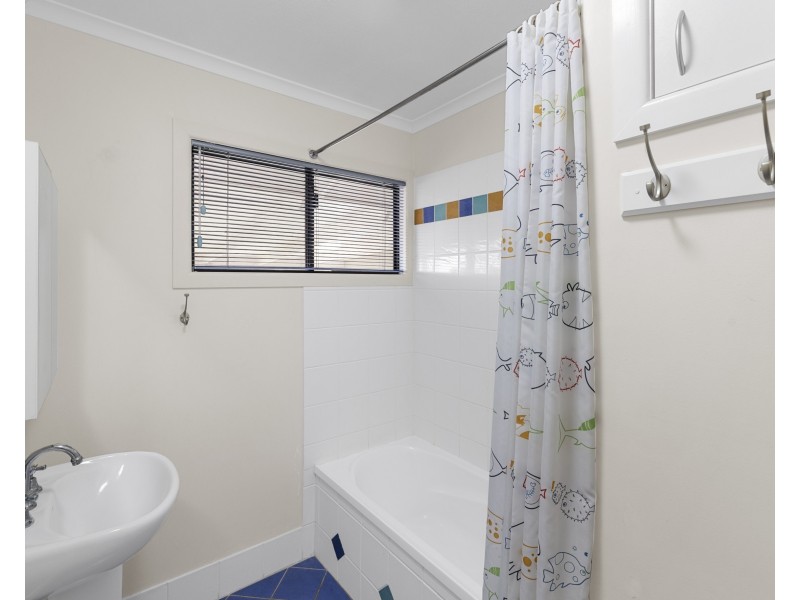 13 Bairnsdale Street West, Buderim QLD 4556