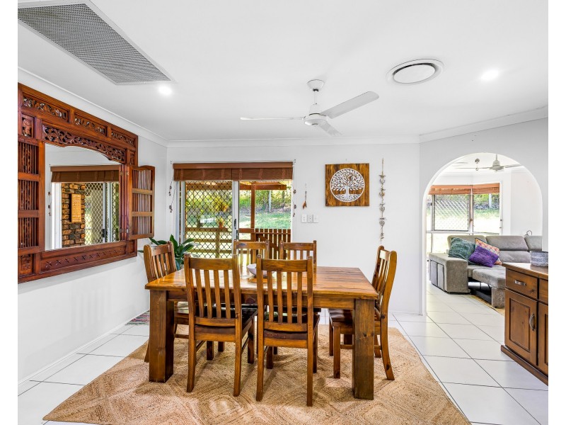 364 Paynters Creek Rd, Rosemount QLD 4560