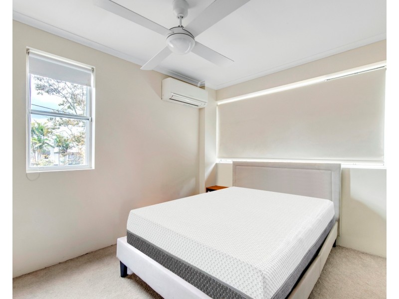6/23 Burt St, Auchenflower QLD 4066