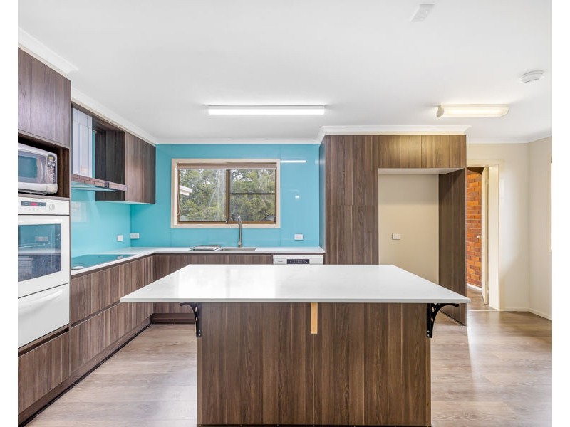 27 Coppabella Crescent, Mooloolaba QLD 4557