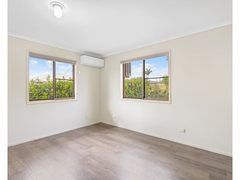 27 Coppabella Crescent, Mooloolaba QLD 4557