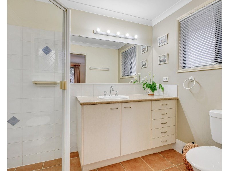 24 Parkridge Avenue, Upper Caboolture QLD 4510