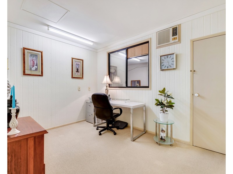 24 Parkridge Avenue, Upper Caboolture QLD 4510