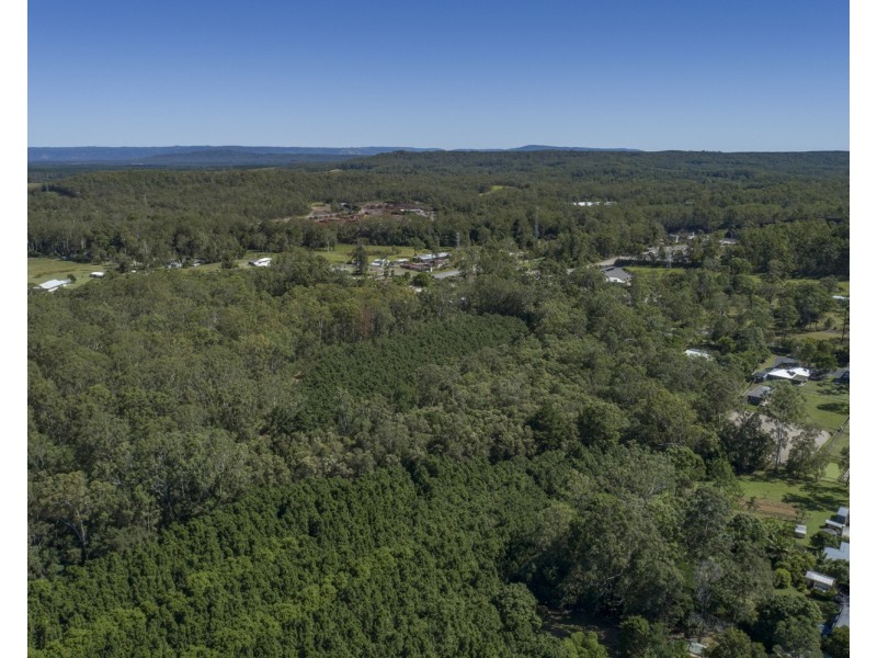 269 Coonowrin Rd, Glass House Mountains QLD 4518