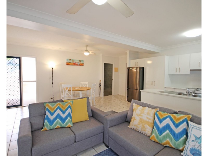 4/19-21 Pandanus St, Mudjimba QLD 4564